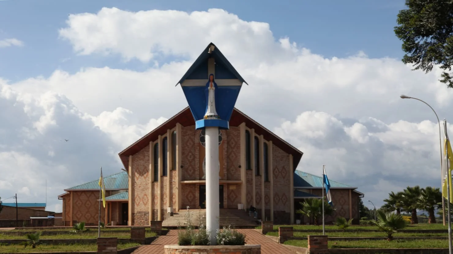Stay close to Africa's renowned Marian pilgrimage destination while enjoying exceptional comfort, warm hospitality, and a peaceful environment.